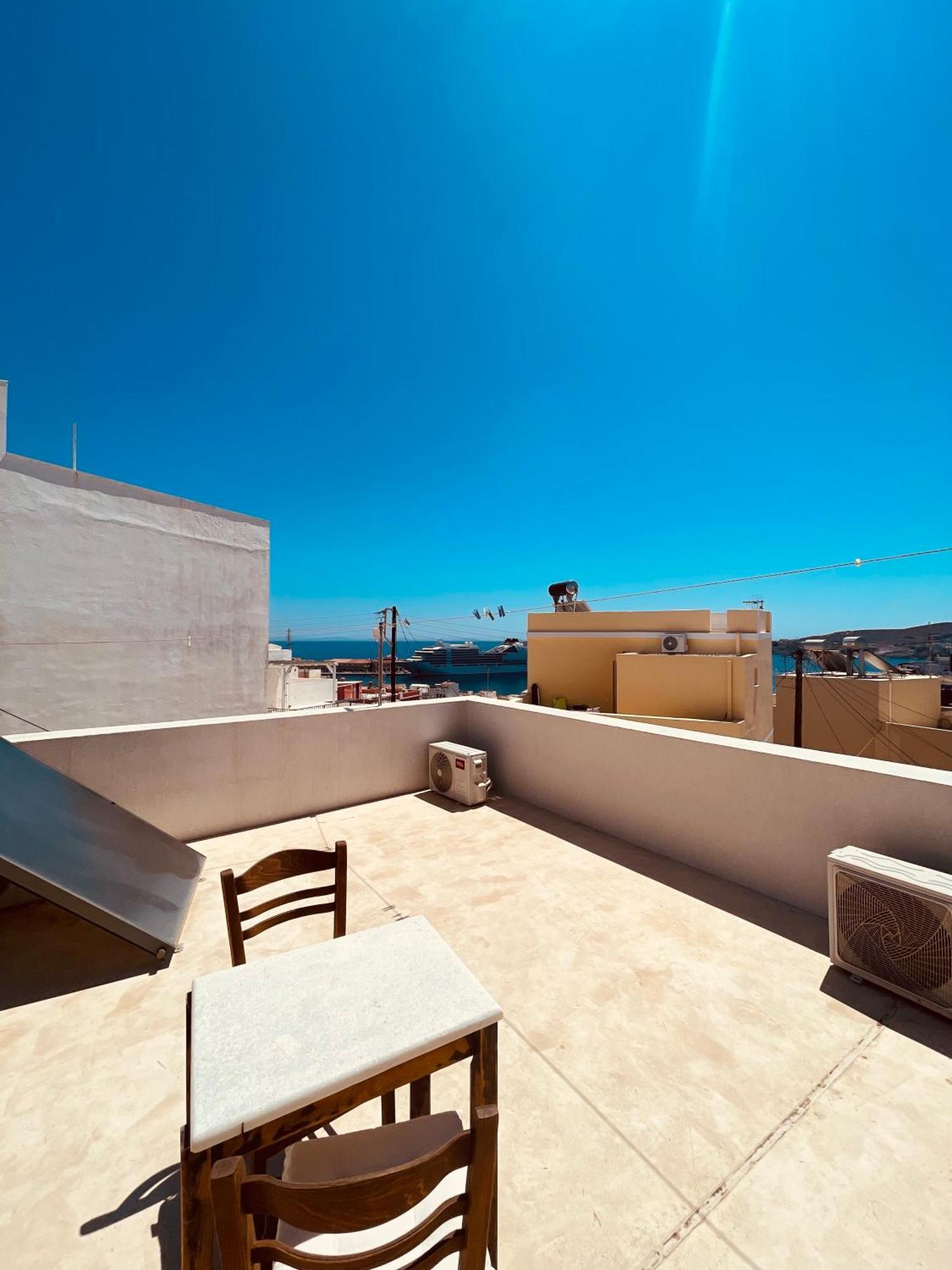 ארמופוליס Modern & Comfortable House In The City Center מראה חיצוני תמונה